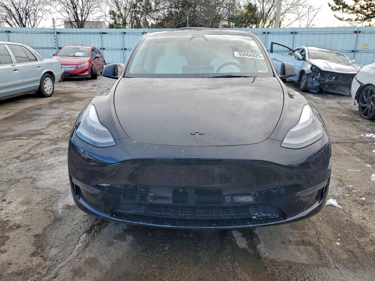 2024 TESLA MODEL Y — снимка 5