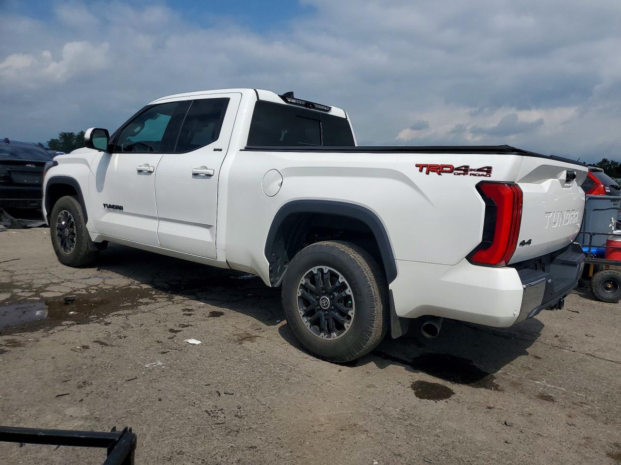 2023 TOYOTA TUNDRA SR5 — снимка 2