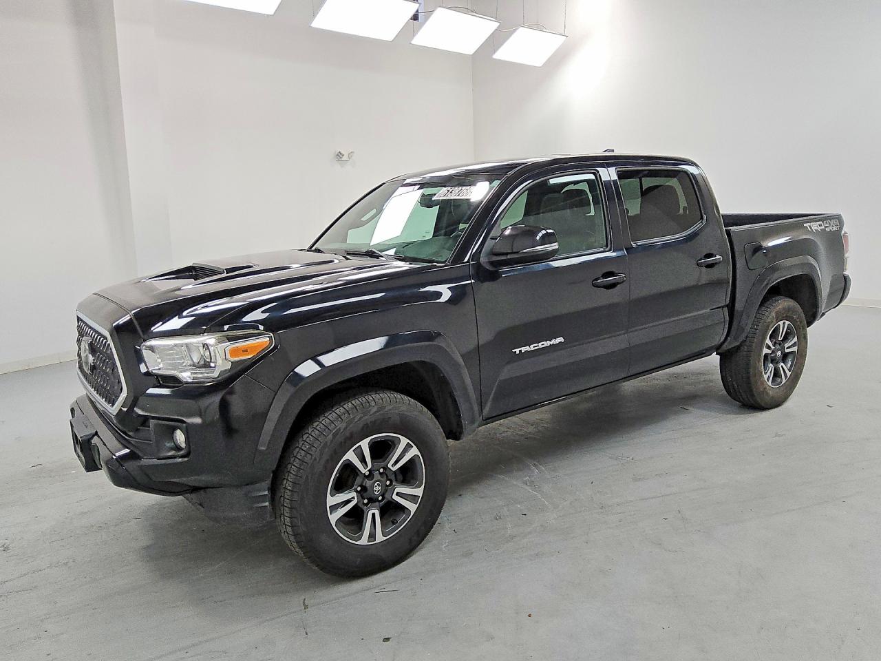 2018 TOYOTA TACOMA TRD SPORT