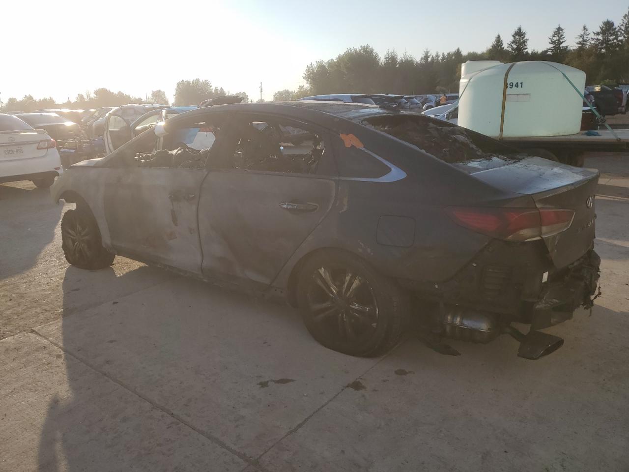 2019 HYUNDAI SONATA LIMITED — снимка 2