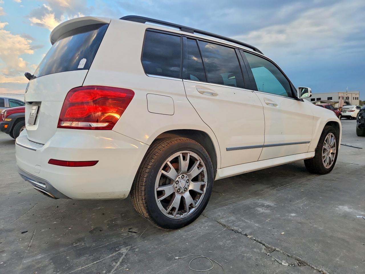 2013 MERCEDES-BENZ GLK 350 — снимка 3