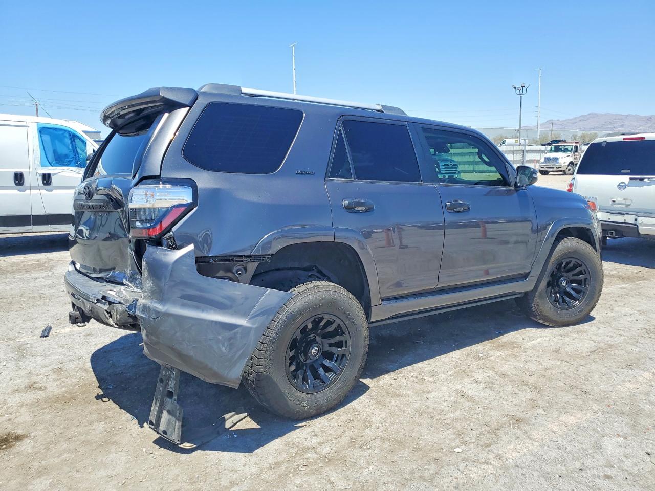 2023 TOYOTA 4RUNNER LIMITED — снимка 3