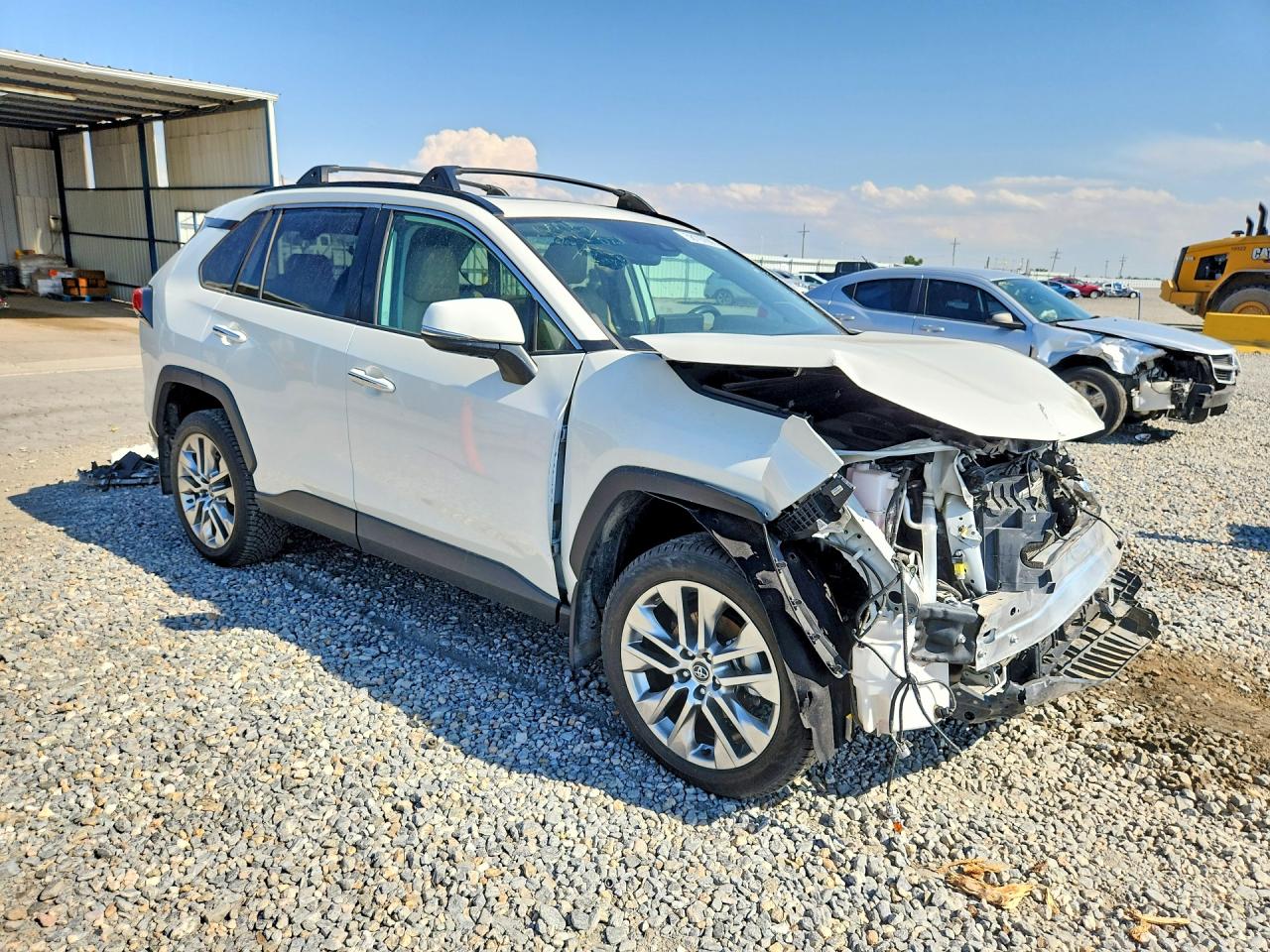 2021 TOYOTA RAV4 LIMITED — снимка 4