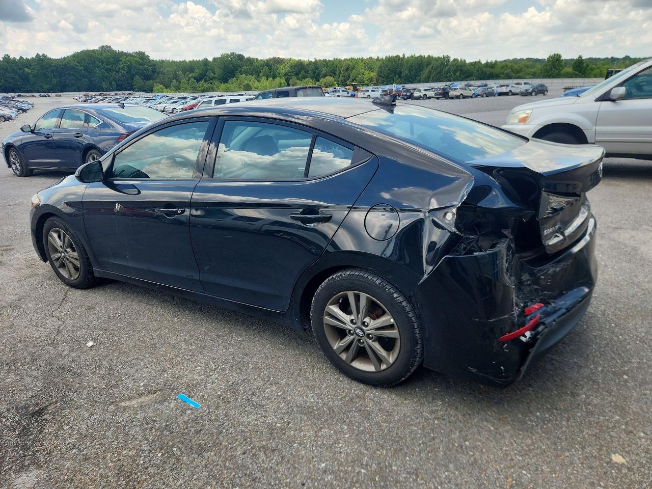 2018 HYUNDAI ELANTRA SEL — снимка 2