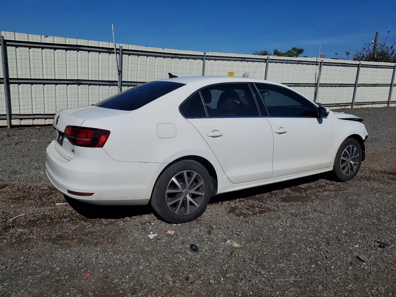 2017 VOLKSWAGEN JETTA SE — снимка 3
