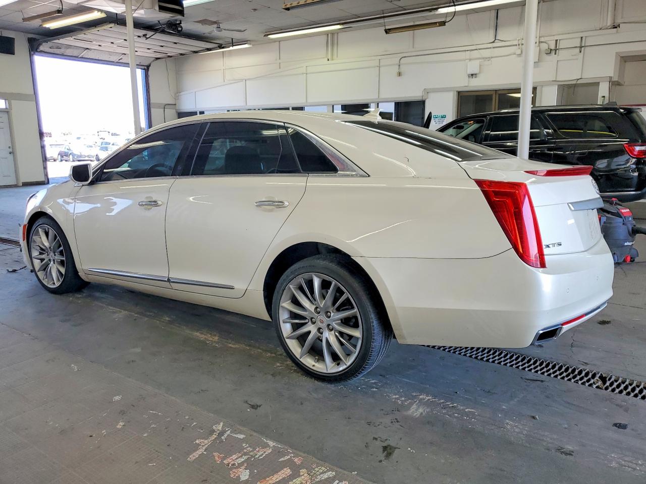 2014 CADILLAC XTS PLATINUM — снимка 2