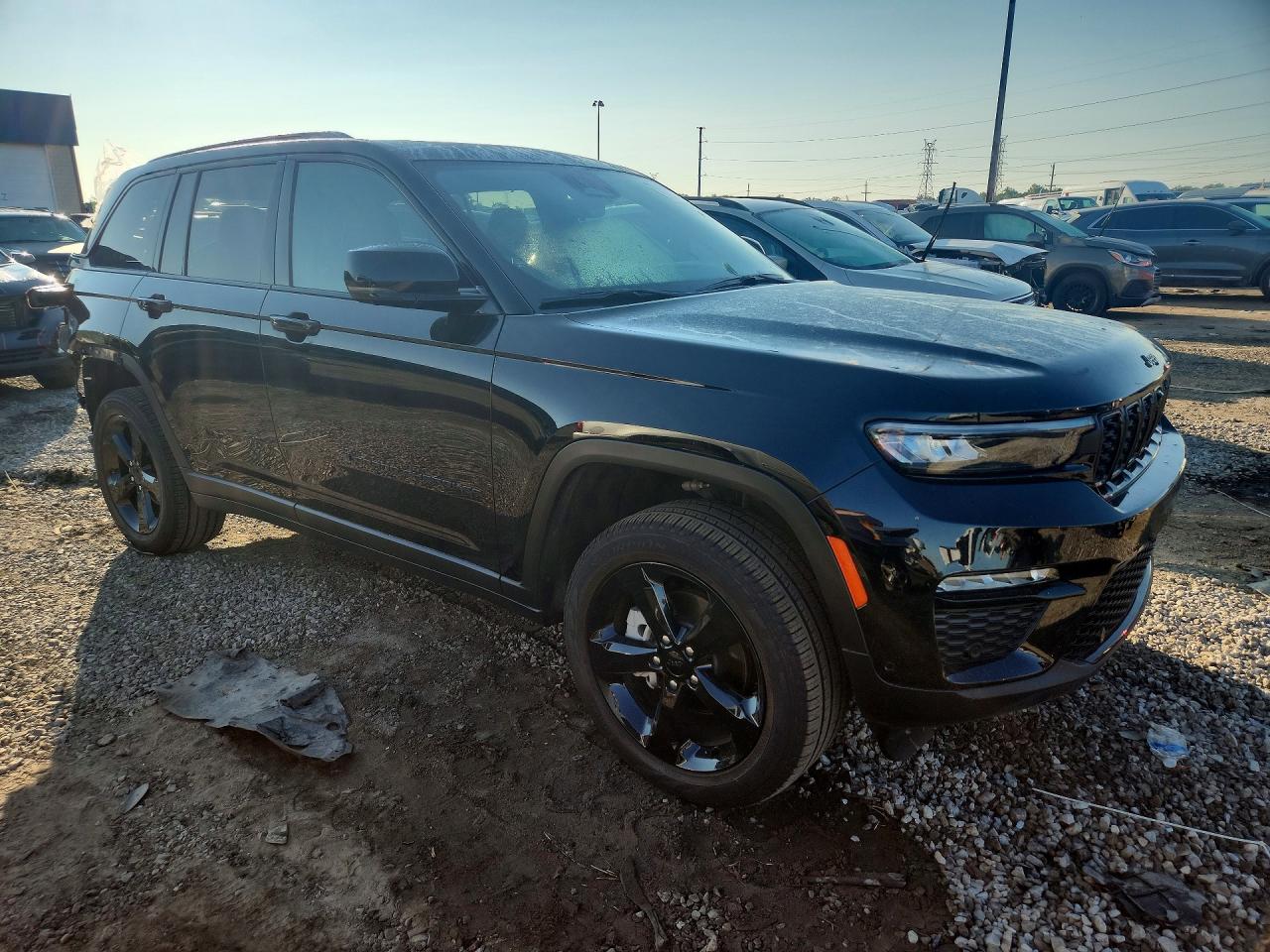2025 JEEP GRAND CHEROKEE LIMITED — снимка 4