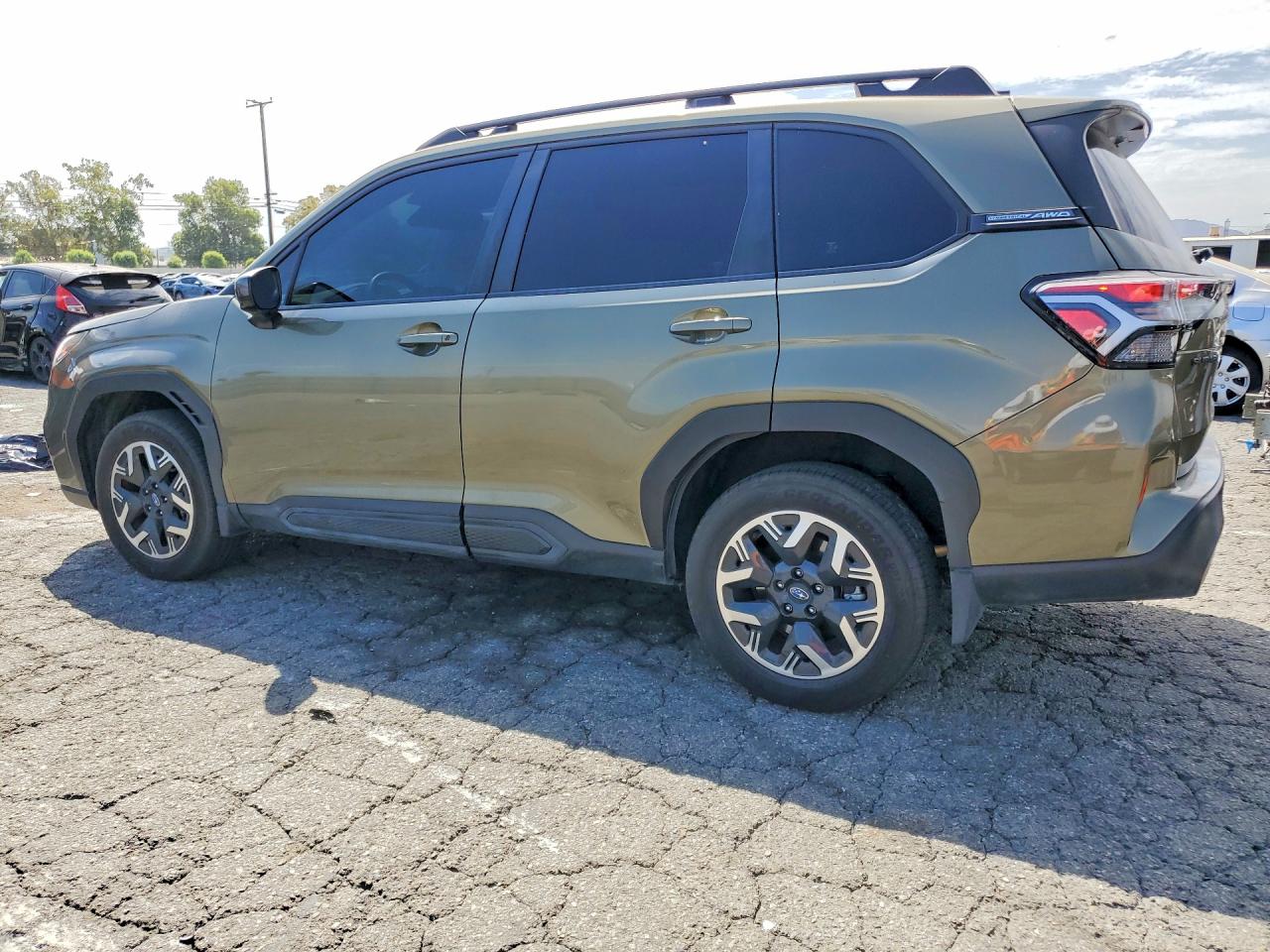 2025 SUBARU FORESTER PREMIUM — снимка 2