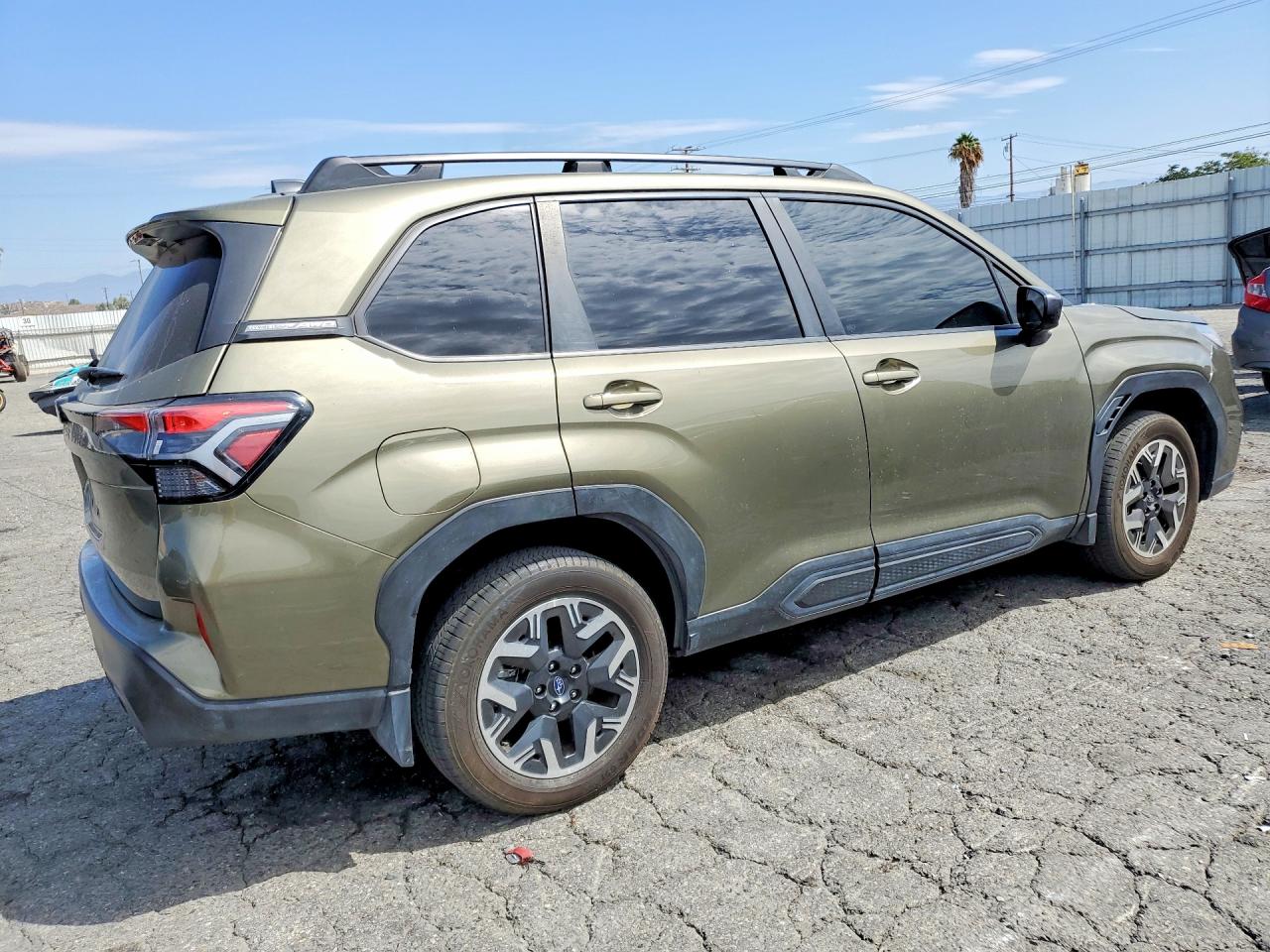 2025 SUBARU FORESTER PREMIUM — снимка 3