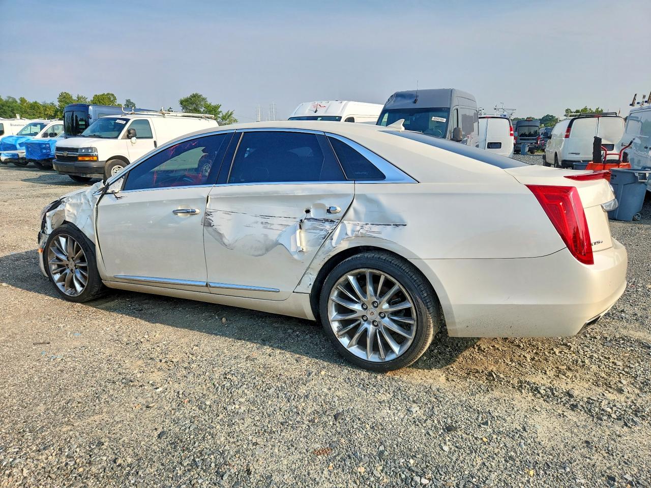 2013 CADILLAC XTS PLATINUM — снимка 2