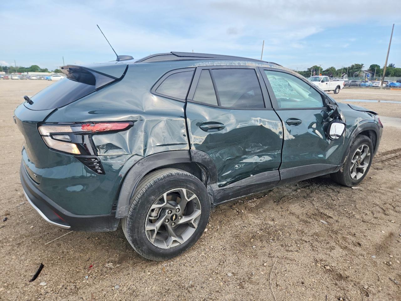 2025 CHEVROLET TRAX 1LT — снимка 3