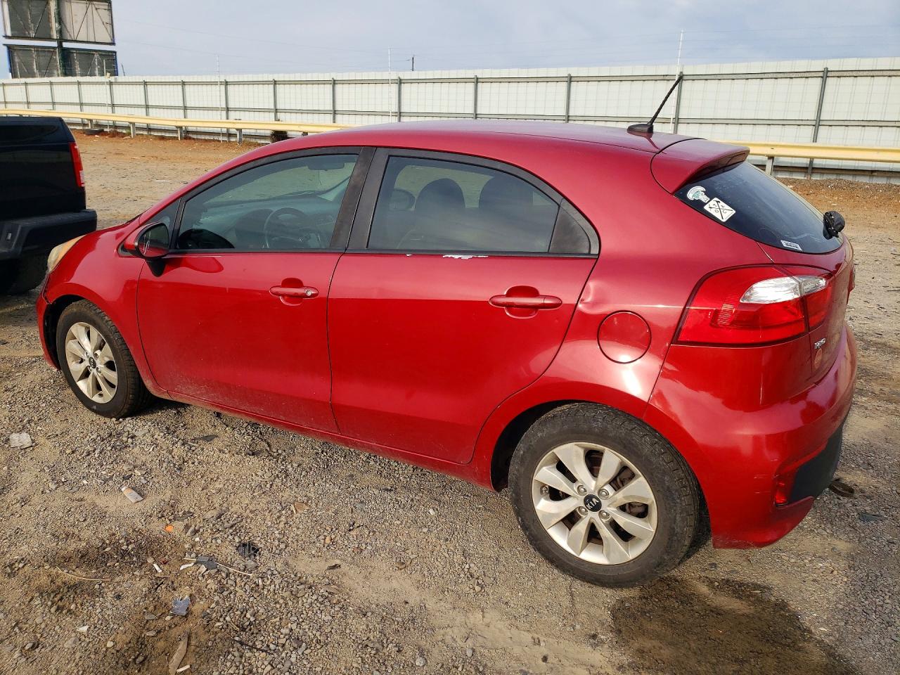 2016 KIA RIO 5-DOOR EX — снимка 2
