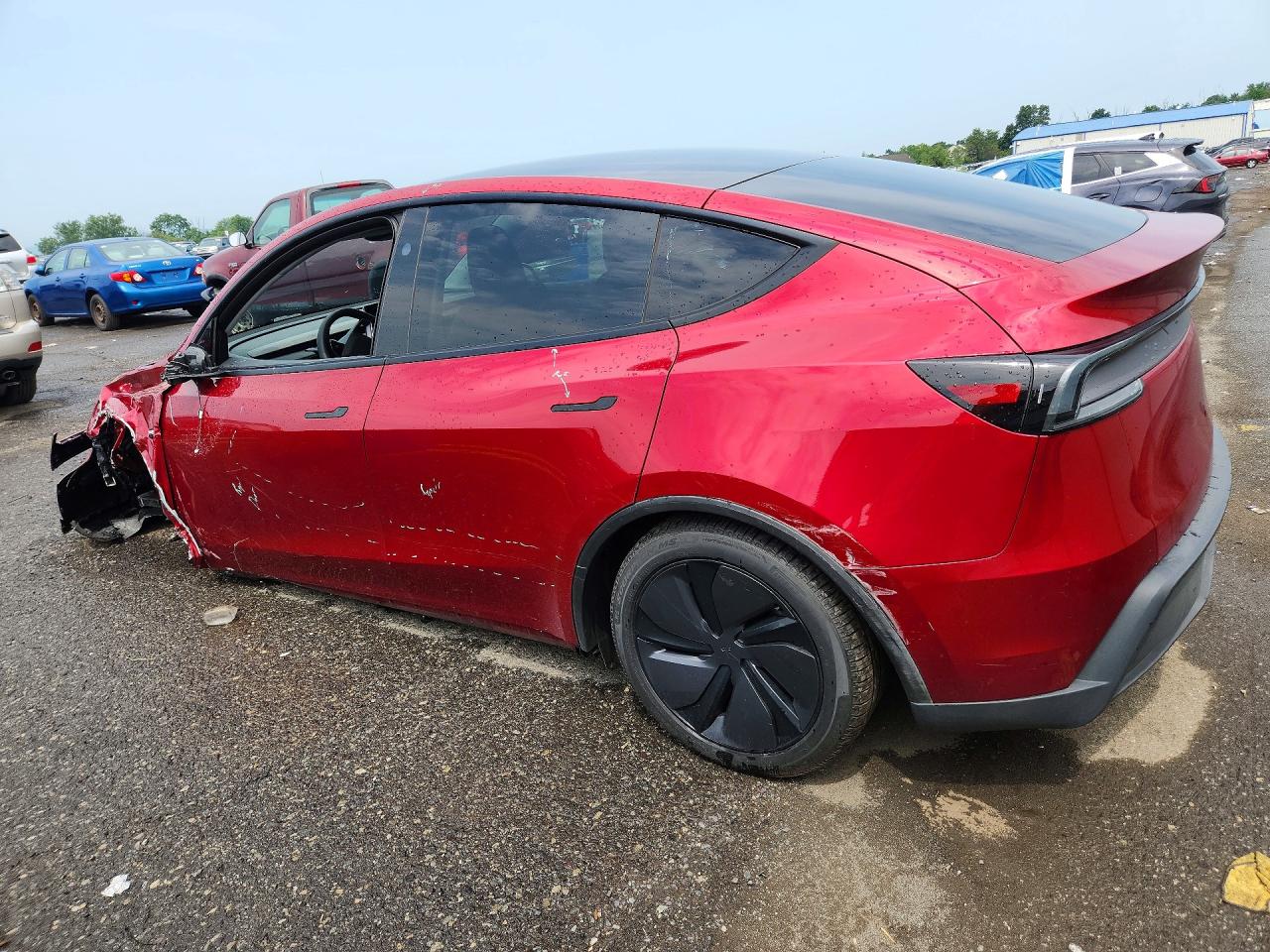 2026 TESLA MODEL Y — снимка 2