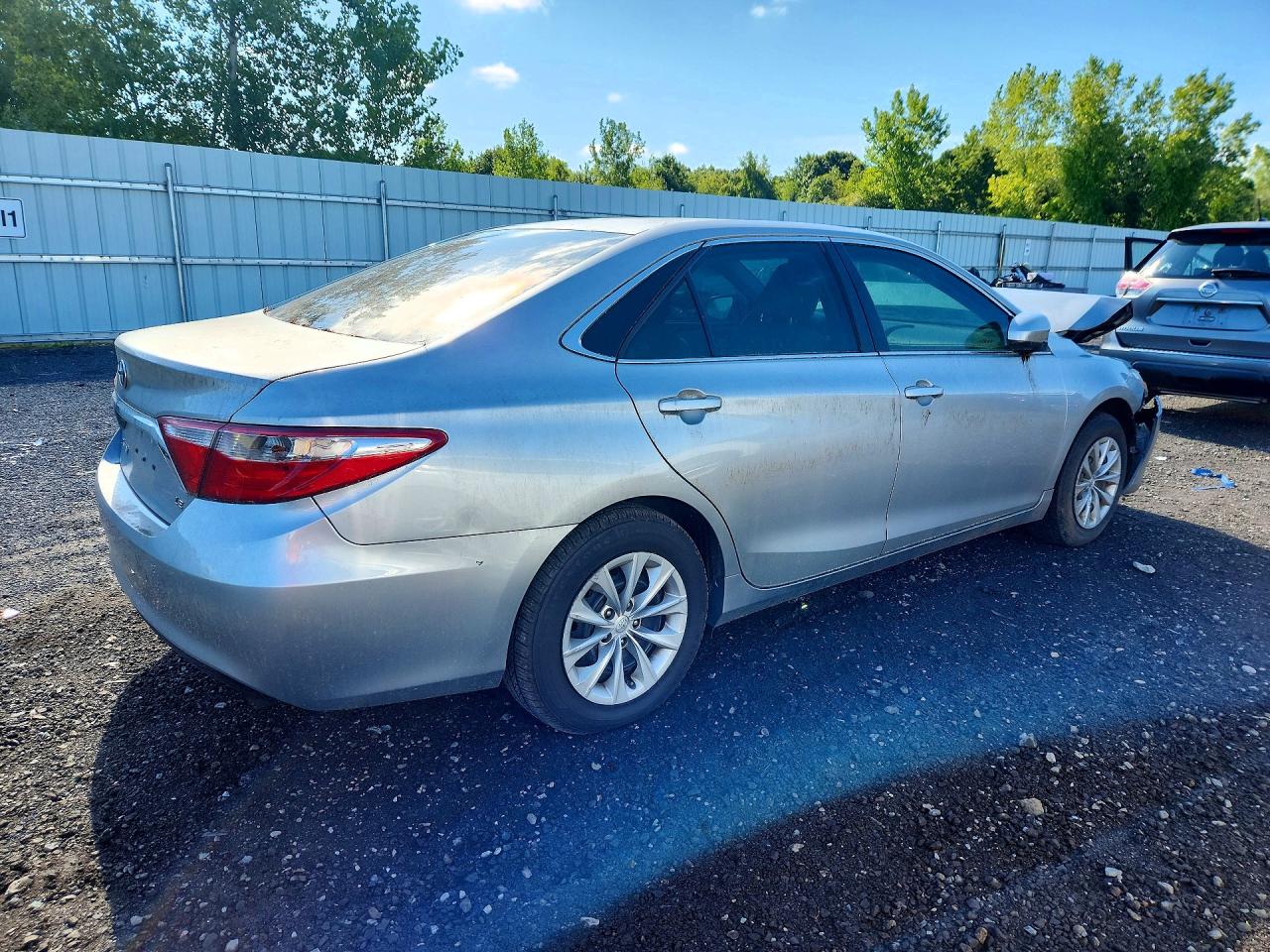 2016 TOYOTA CAMRY LE — снимка 3