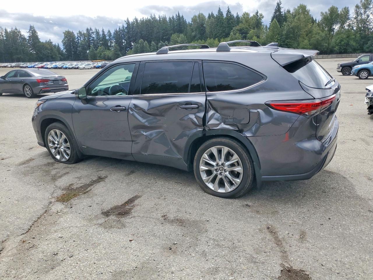 2023 TOYOTA HIGHLANDER HYBRID LIMITED — снимка 2