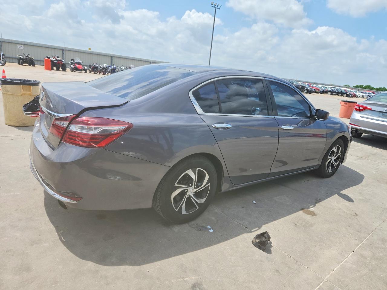 2017 HONDA ACCORD LX — снимка 3