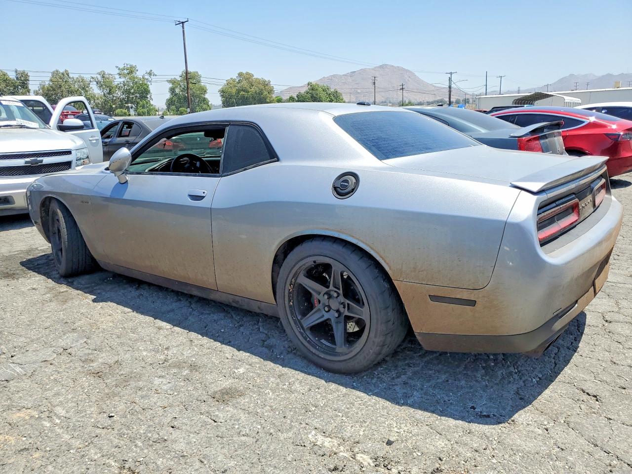 2017 DODGE CHALLENGER R — снимка 2