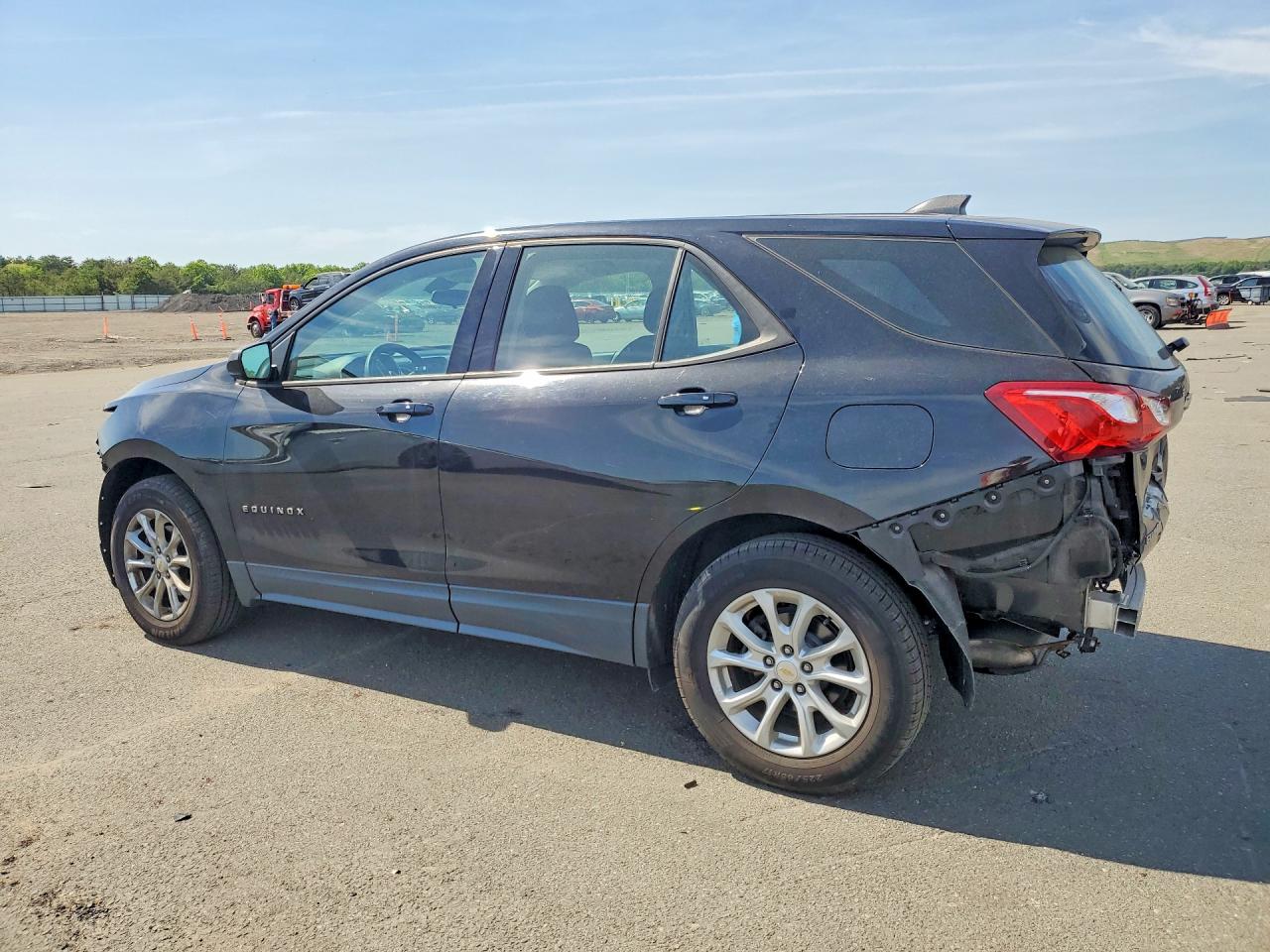 2019 CHEVROLET EQUINOX LS — снимка 2