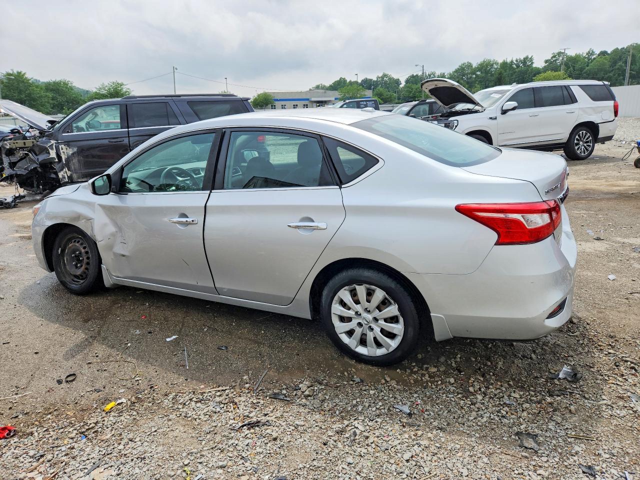 2017 NISSAN SENTRA SV — снимка 2