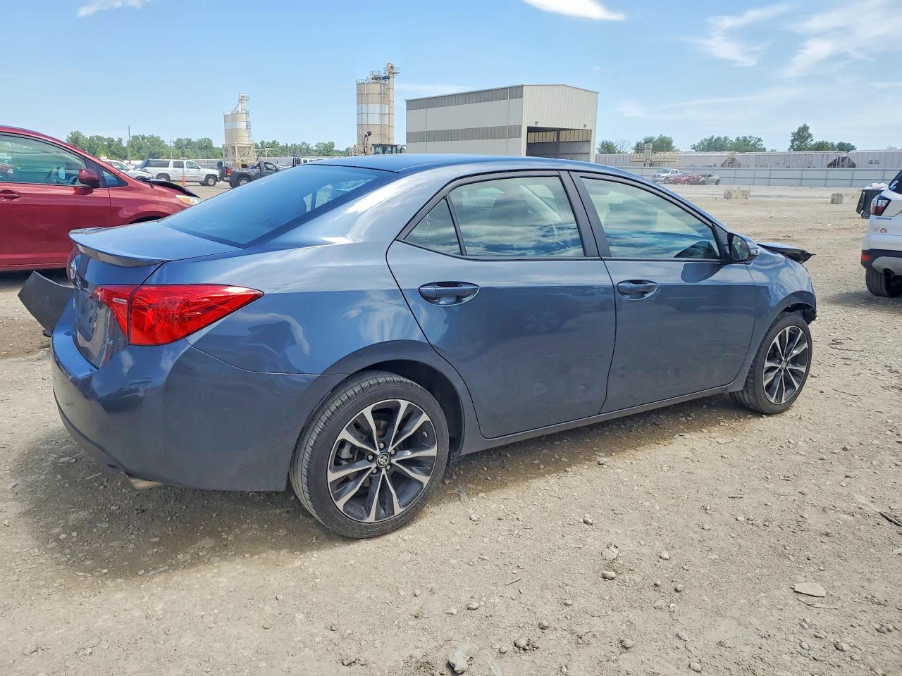 2019 TOYOTA COROLLA SE — снимка 3