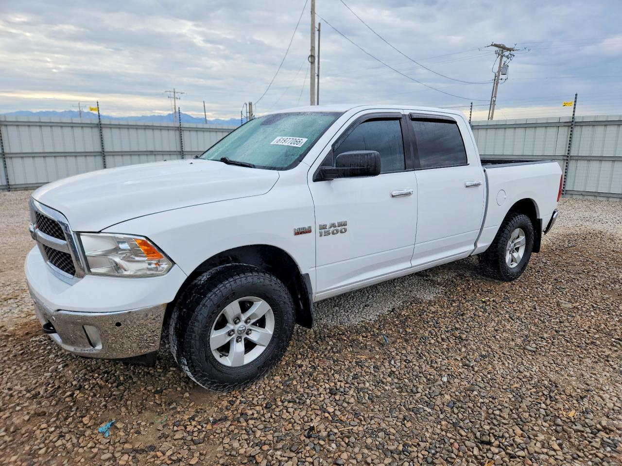 2015 RAM 1500 SLT