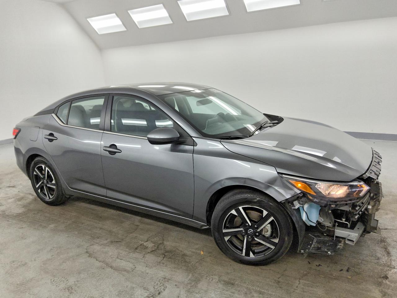 2025 NISSAN SENTRA SV — снимка 4