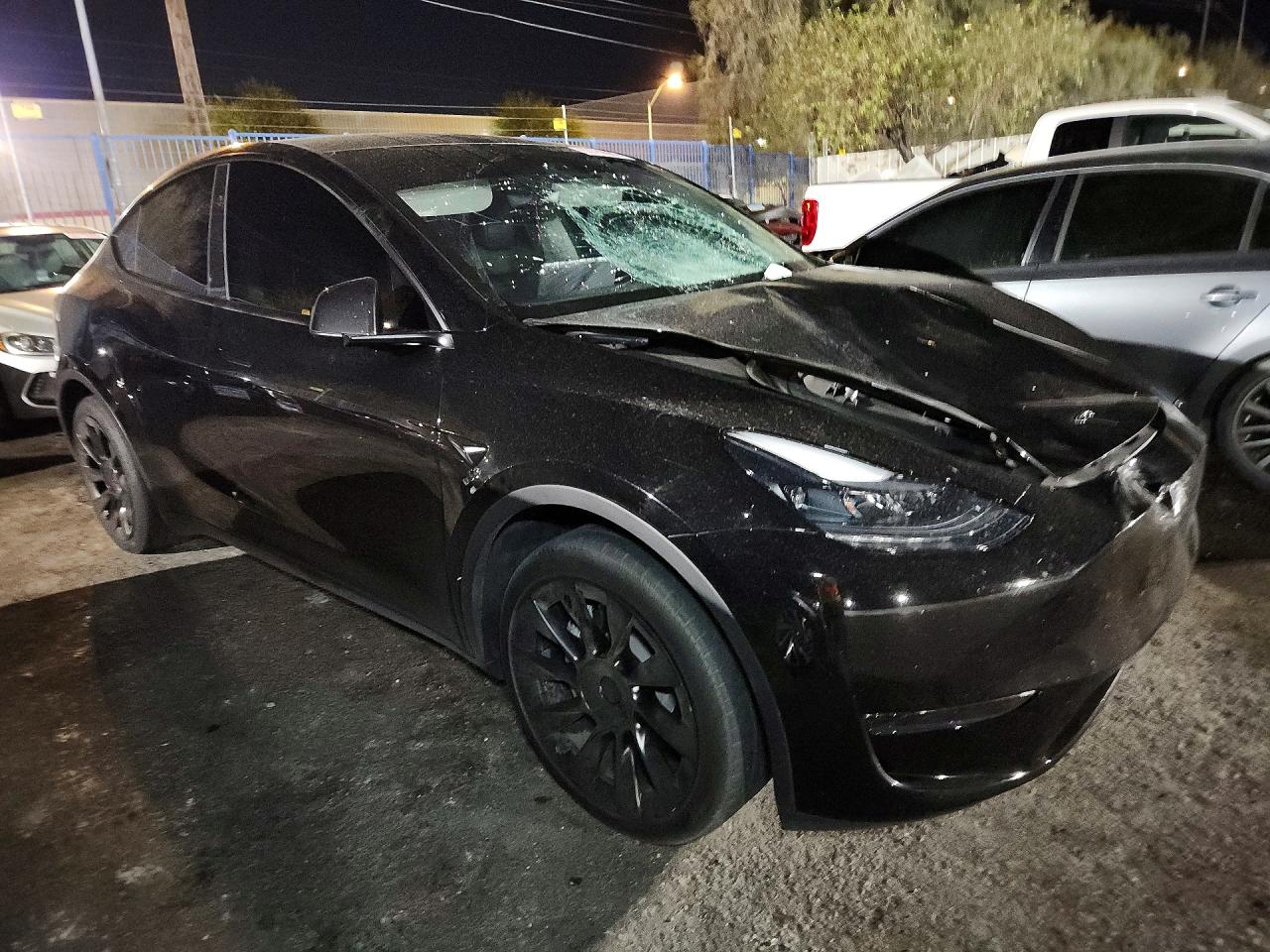 2024 TESLA MODEL Y — снимка 4