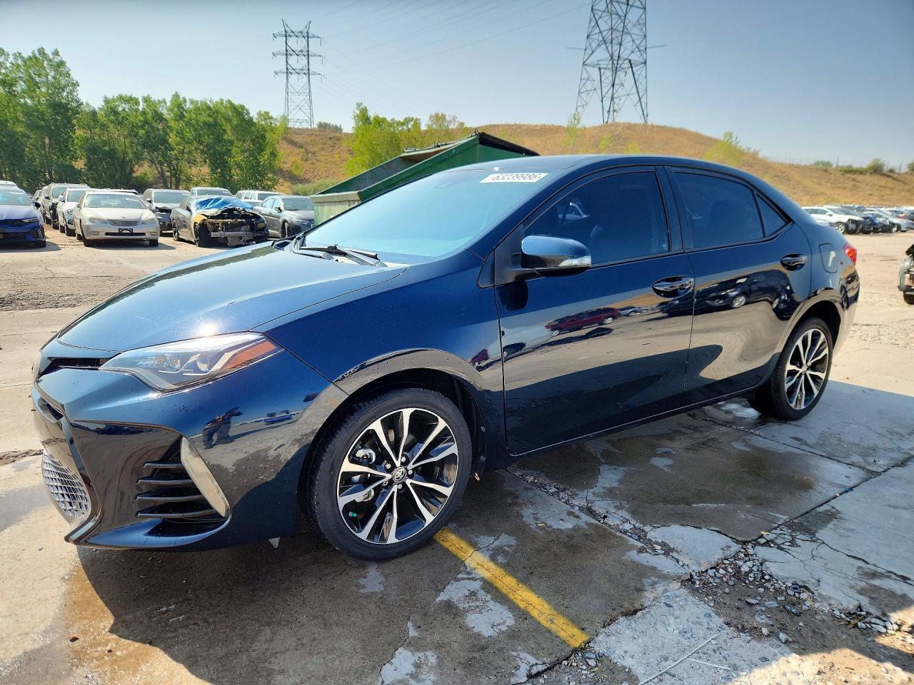 2017 TOYOTA COROLLA SE