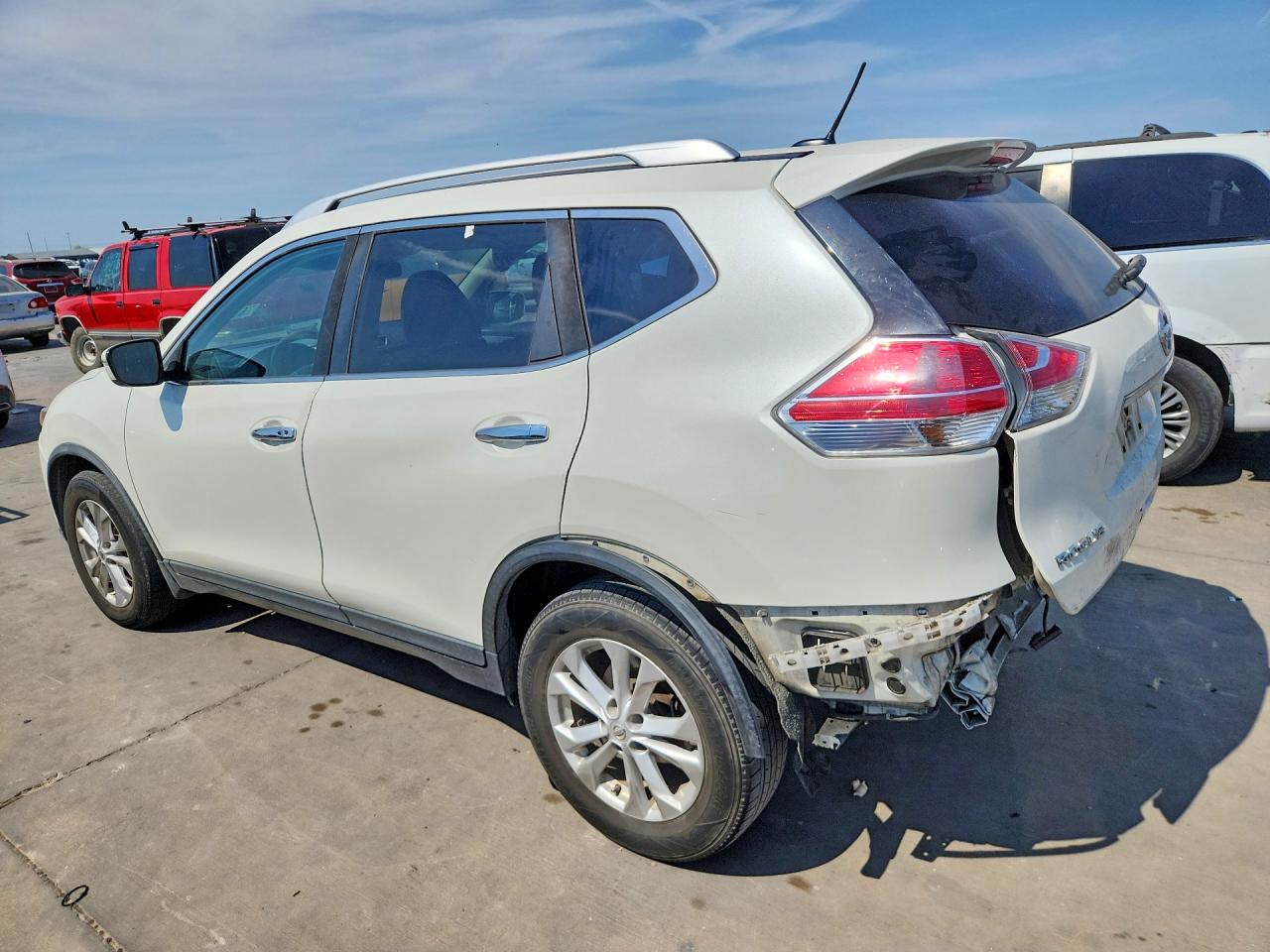 2016 NISSAN ROGUE SV — снимка 2