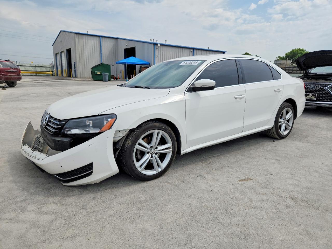 2015 VOLKSWAGEN PASSAT SE