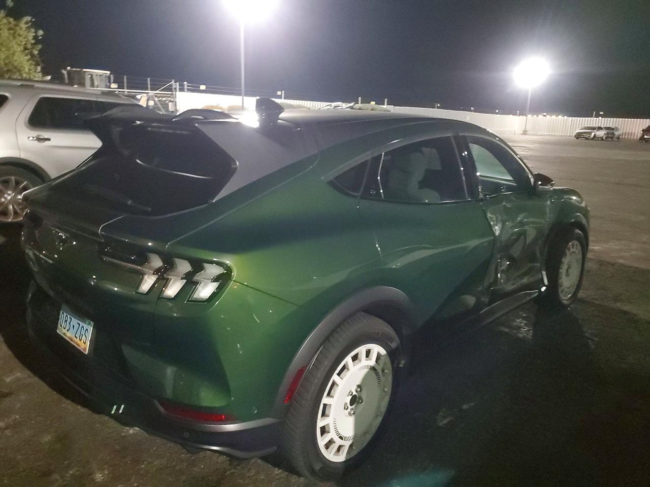 2024 FORD MUSTANG MACH-E GT — снимка 3