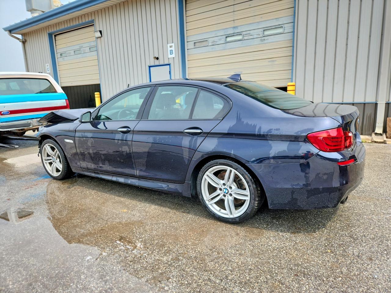 2013 BMW 535 I — снимка 2