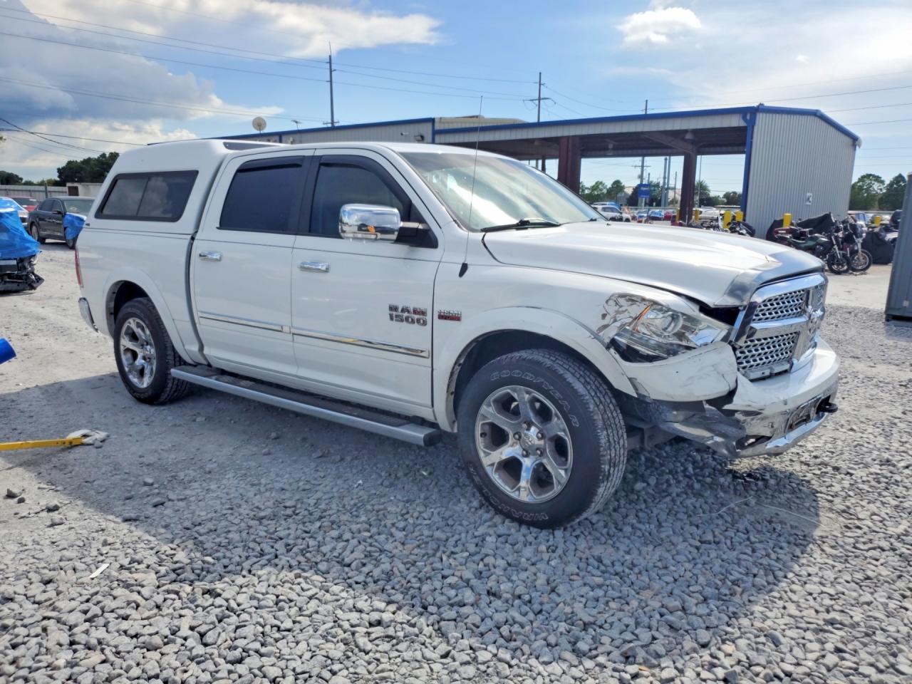 2016 RAM 1500 LARAMIE — снимка 4