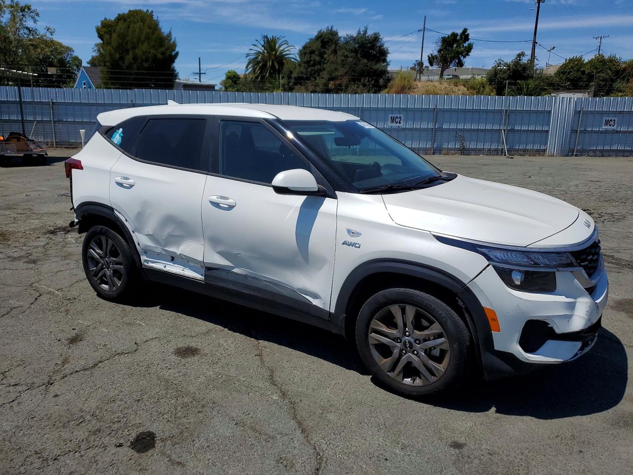 2023 KIA SELTOS LX — снимка 4