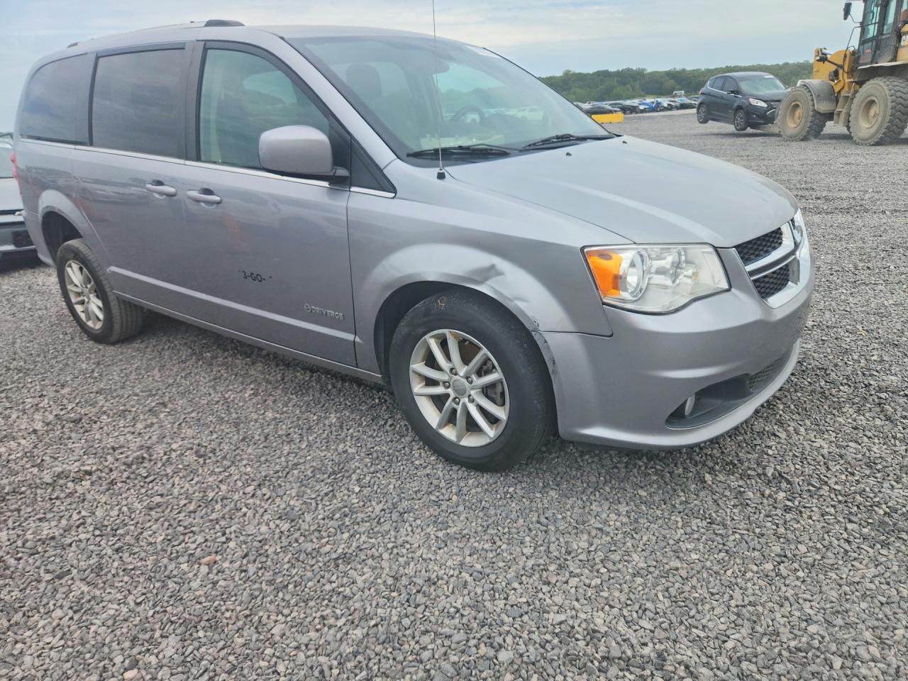 2019 DODGE GRAND CARAVAN SXT — снимка 4