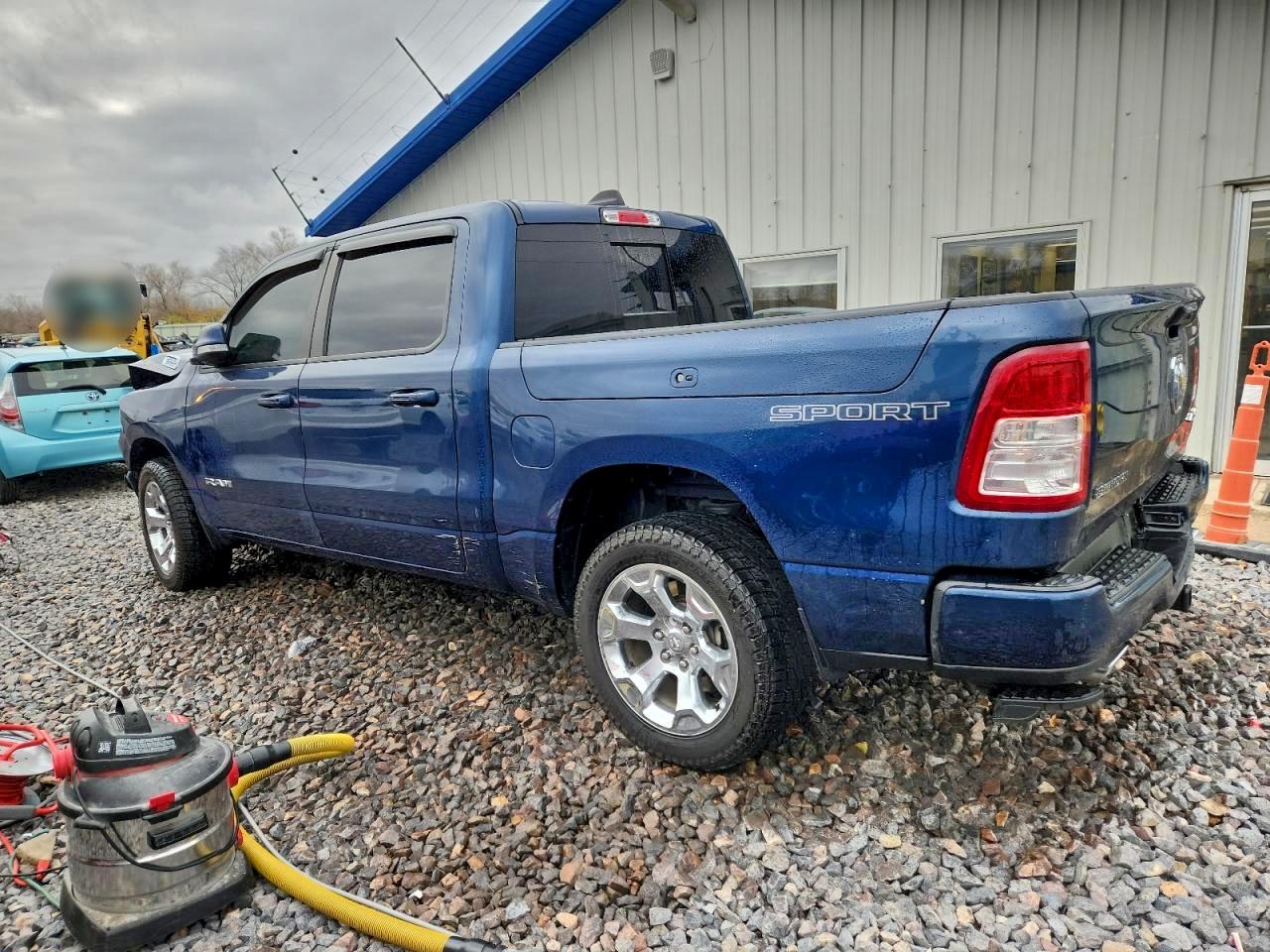 2021 RAM 1500 BIG HORN — снимка 2
