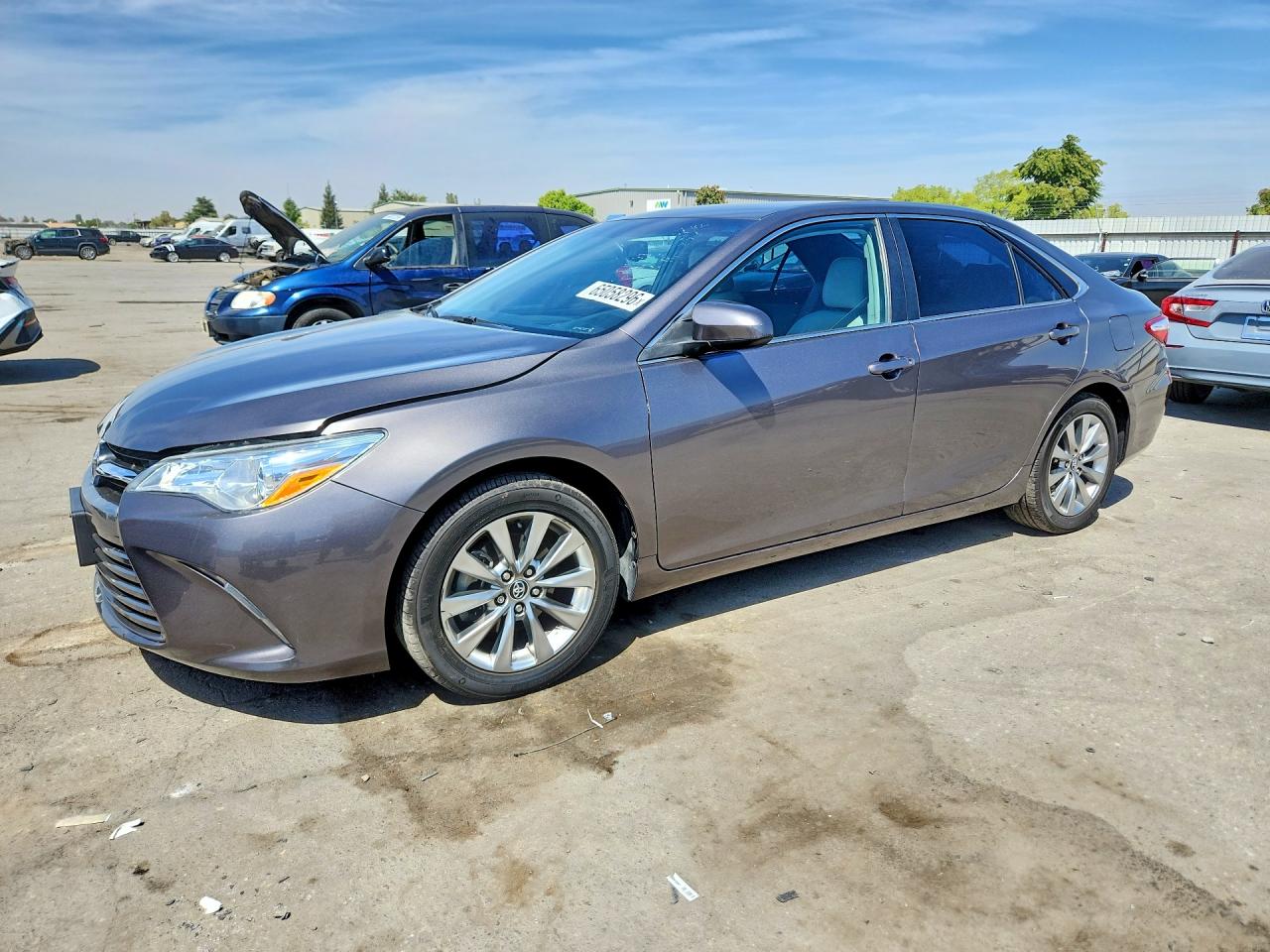 2015 TOYOTA CAMRY XLE