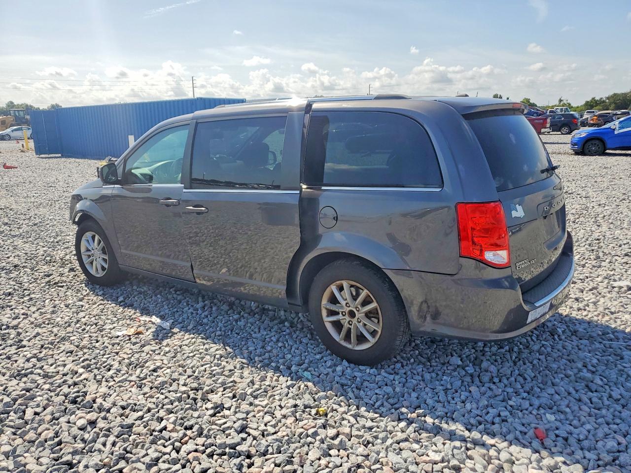 2019 DODGE GRAND CARAVAN SXT — снимка 2