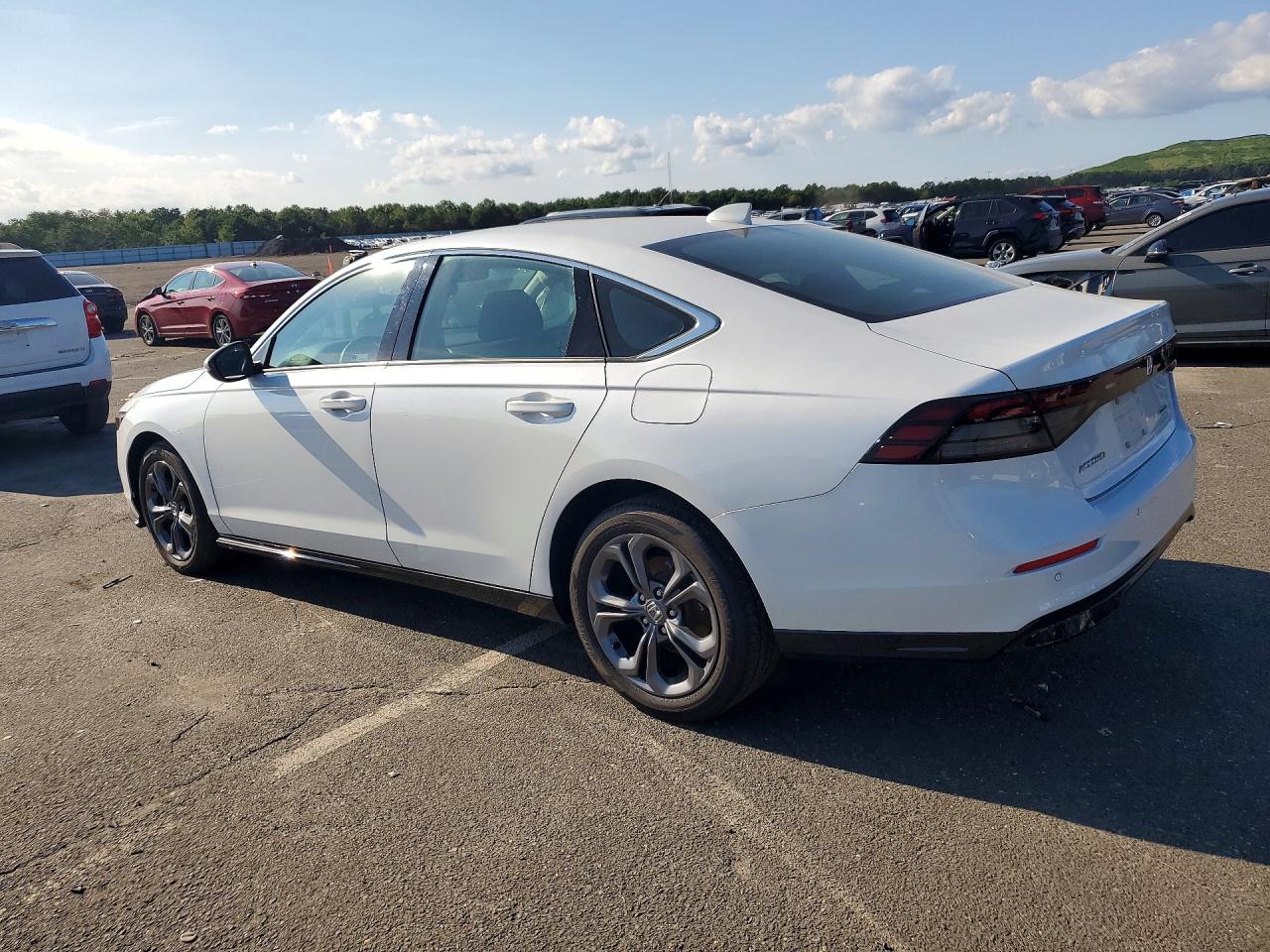 2025 HONDA ACCORD HYBRID EXL — снимка 2