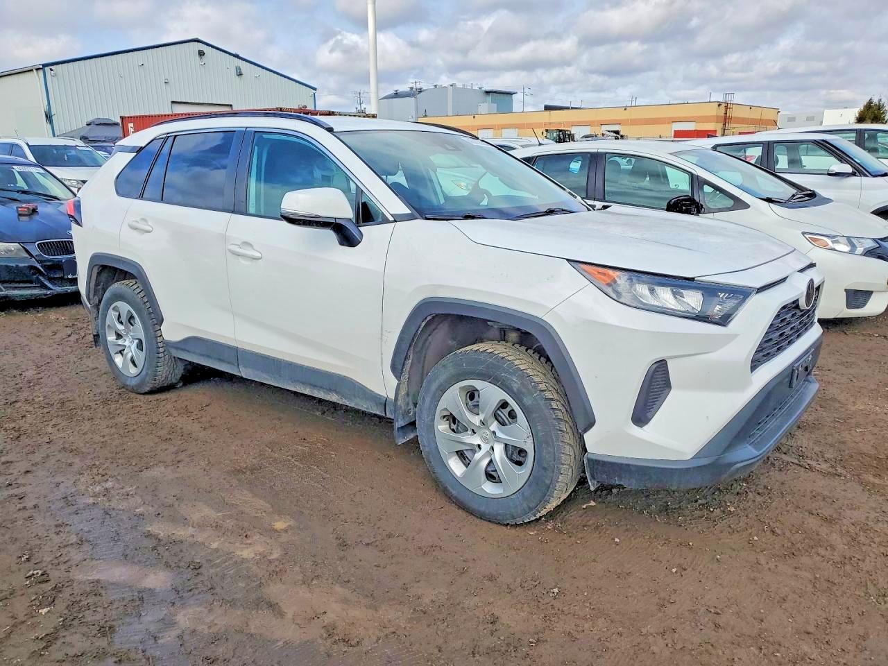 2020 TOYOTA RAV4 LE — снимка 4