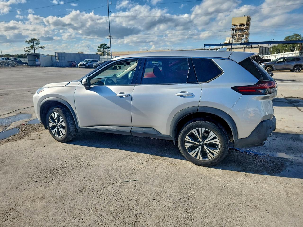 2021 NISSAN ROGUE SV — снимка 2