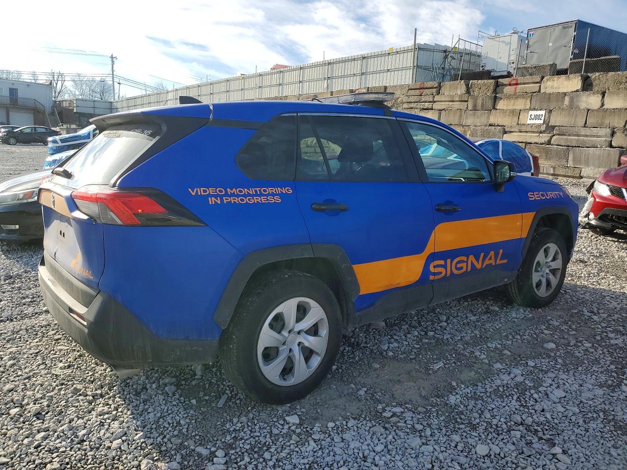 2025 TOYOTA RAV4 LE — снимка 3