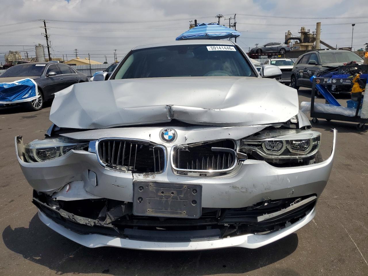 2018 BMW 320 I — снимка 5