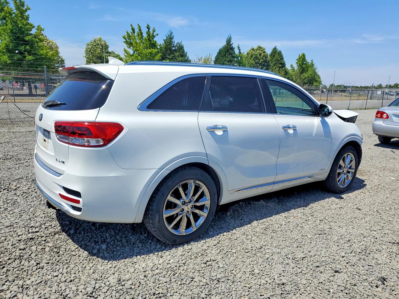2016 KIA SORENTO SX LIMITED V6 — снимка 3