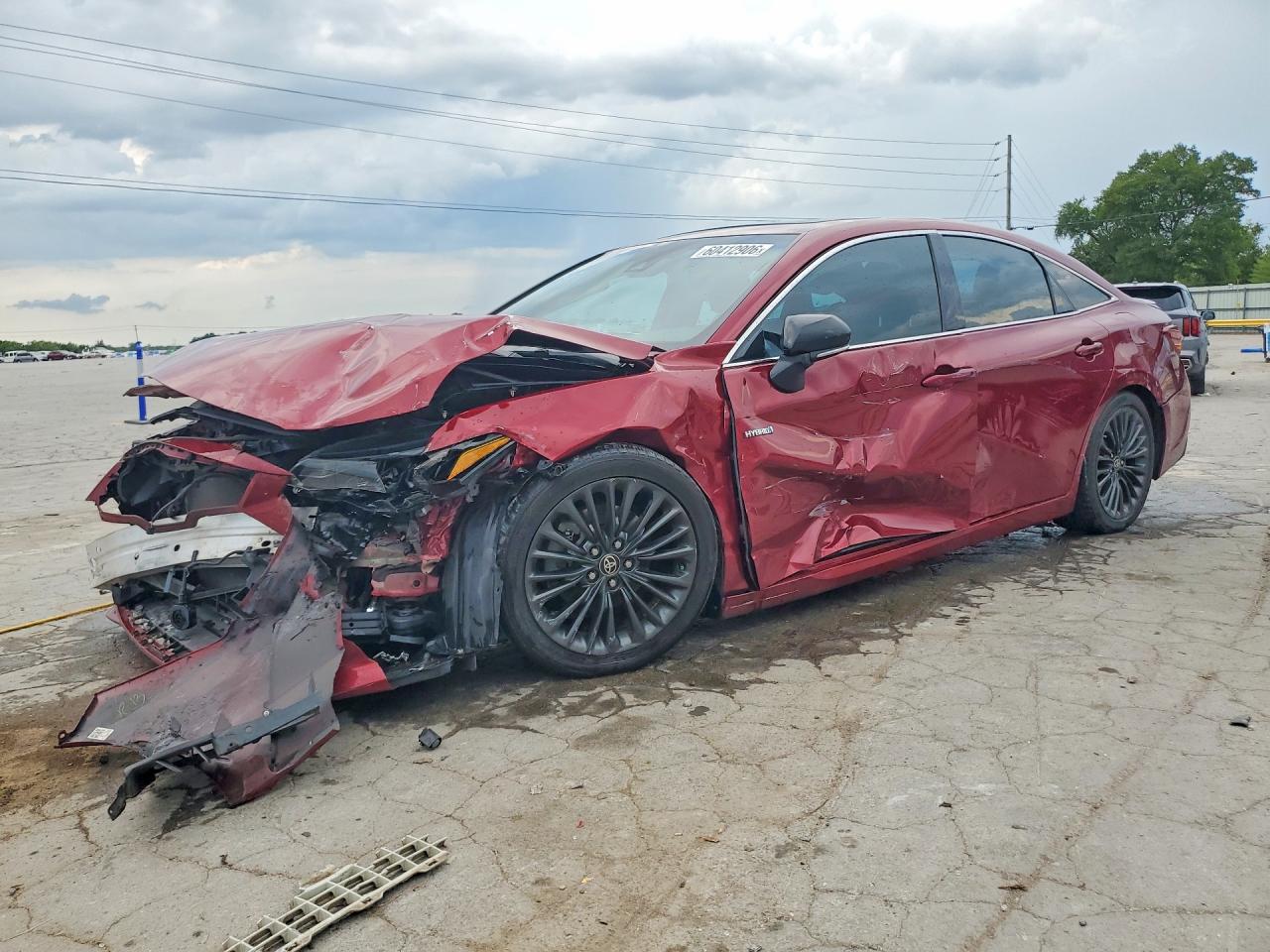 2021 TOYOTA AVALON XSE