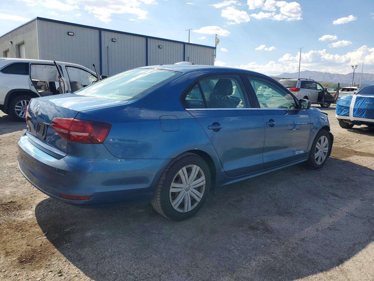 2017 VOLKSWAGEN JETTA S — снимка 3