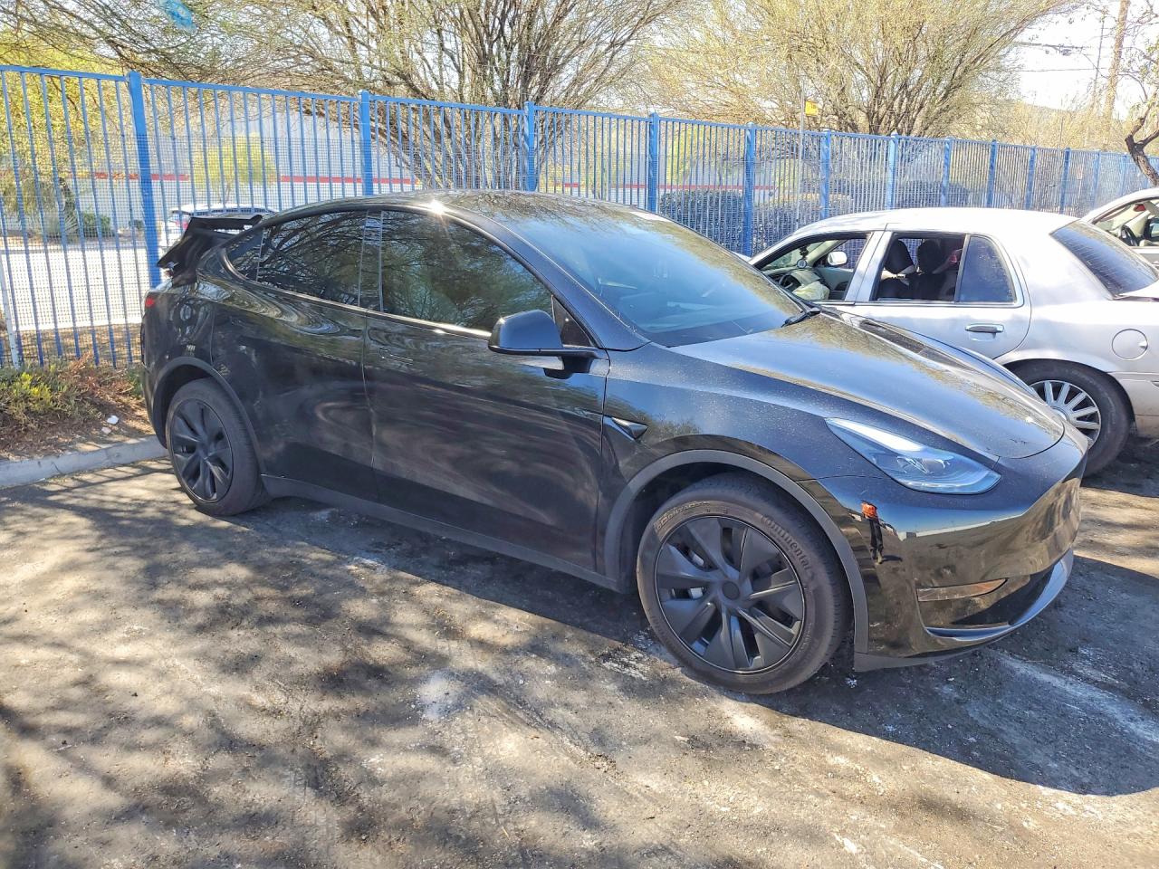 2025 TESLA MODEL Y — снимка 4