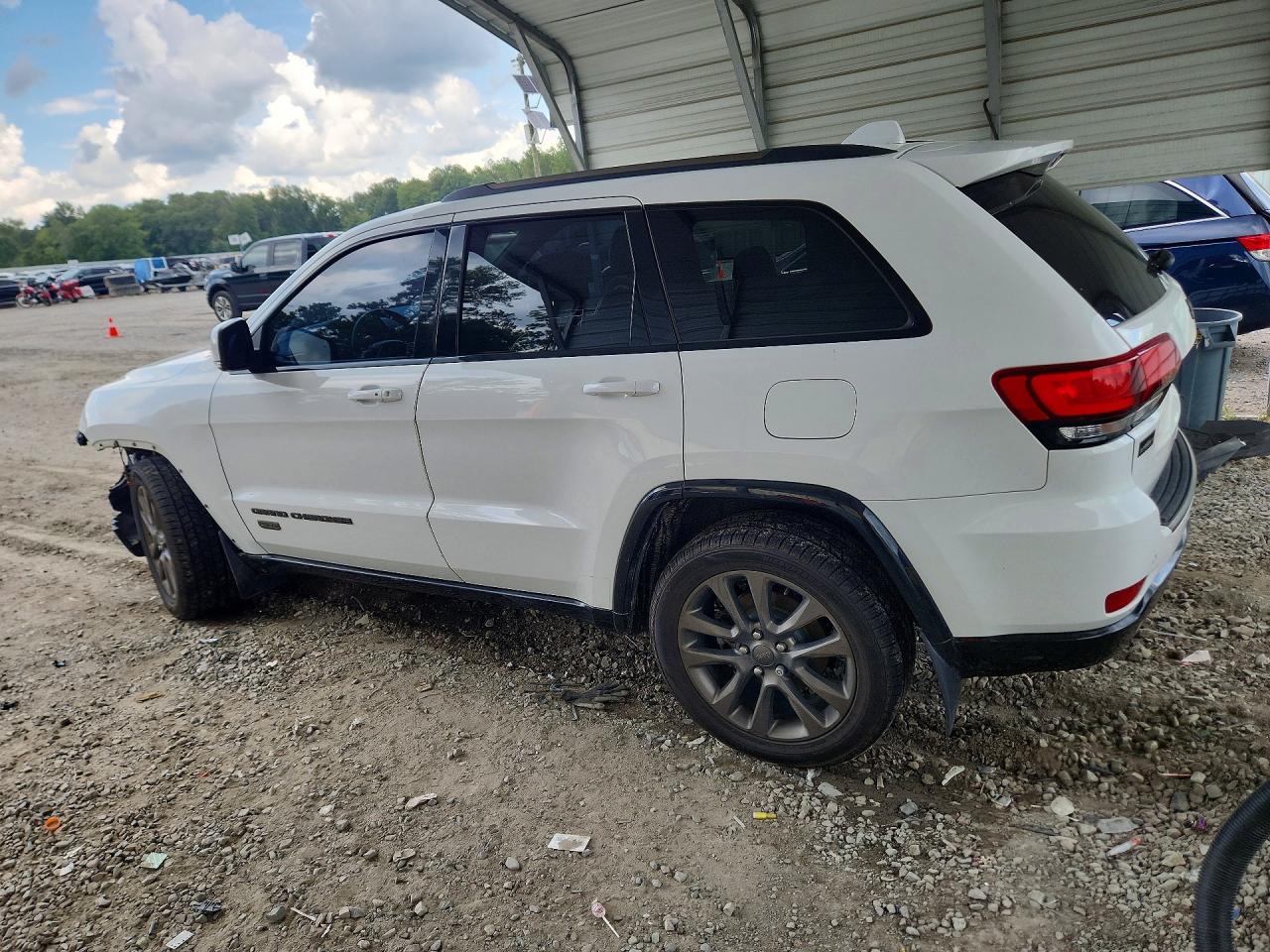 2016 JEEP GRAND CHEROKEE LIMITED — снимка 2