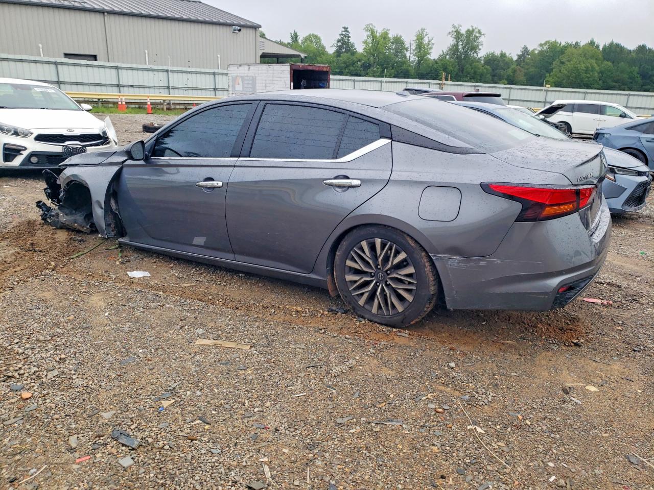 2024 NISSAN ALTIMA SV — снимка 2
