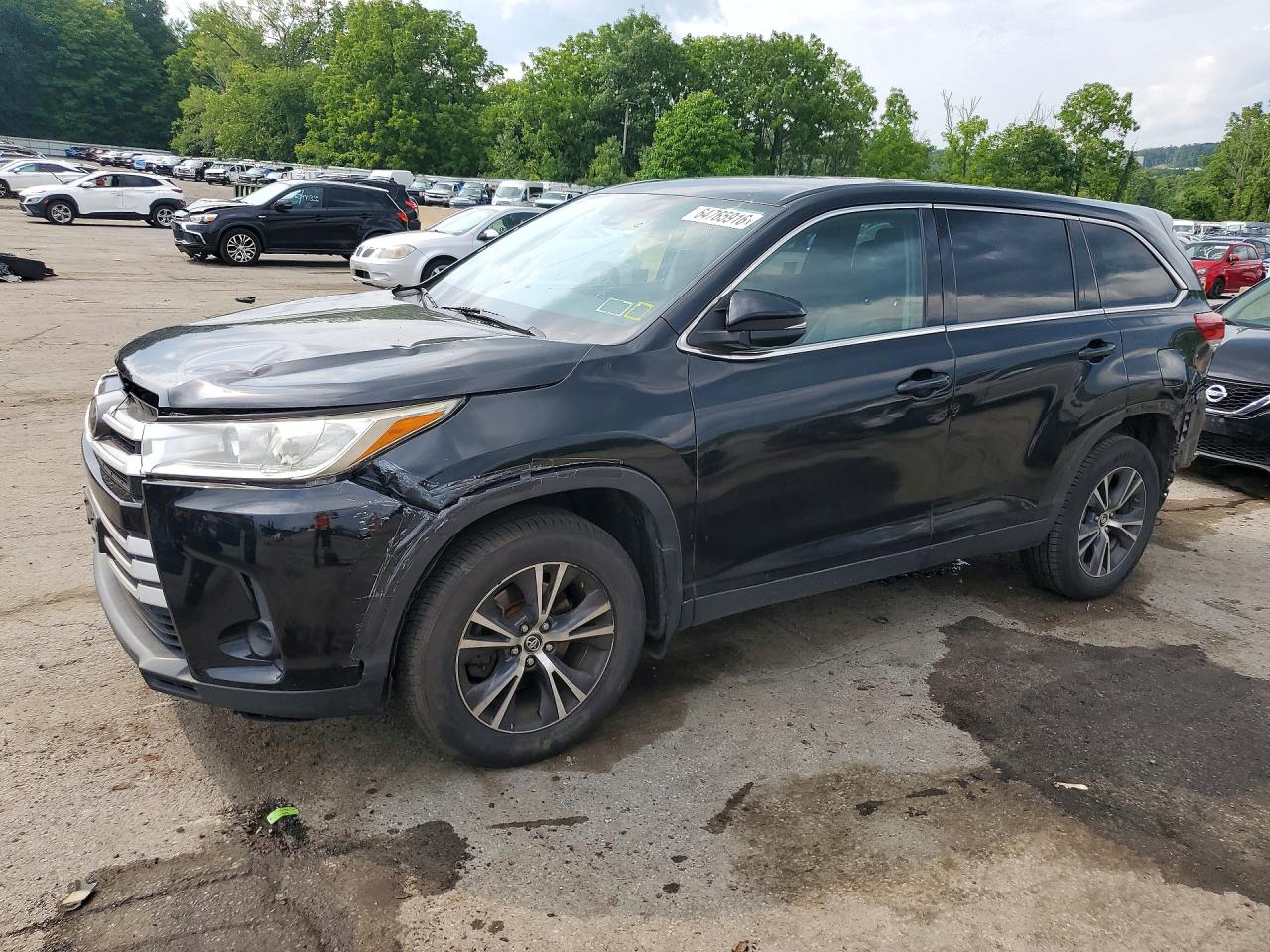 2019 TOYOTA HIGHLANDER LE